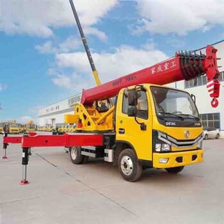 DONGFENG 5T Avtokran – Avtobuslar və xüsusi texnika – ucuztap.az