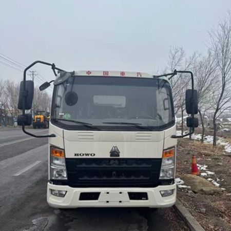 HOWO 4X2 Özüboşaldan Yük Maşını – Avtobuslar və xüsusi texnika – ucuztap.az