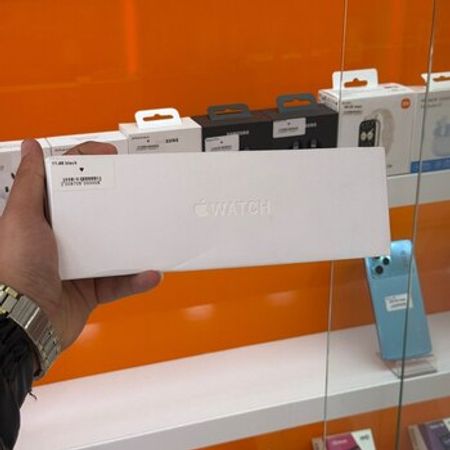 Apple Watch Series 11 Aluminum Jet Black 46mm – Bakı – ucuztap.az