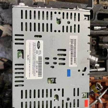 Ford Fusion radio bloku – Bakı – ucuztap.az