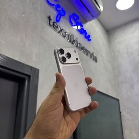 Apple iPhone 17 Pro Silver 256GB/12GB – Bakı – ucuztap.az