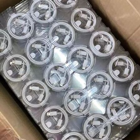 Apple iPhone 15, Apple iPhone 15 Pro, Apple iPhone 15 Pro Max USB kabeli – Bakı – ucuztap.az