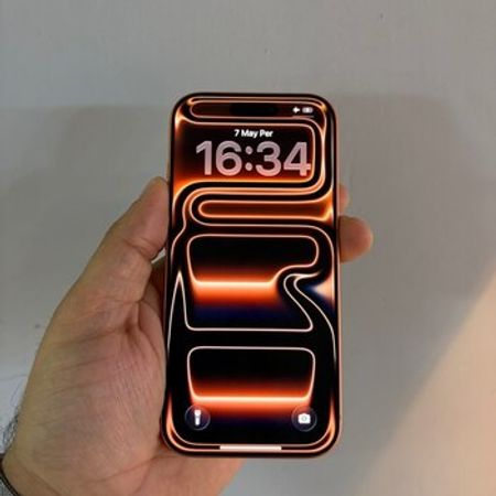 Apple iPhone 17 Pro Cosmic Orange 256GB/12GB – Bakı – ucuztap.az