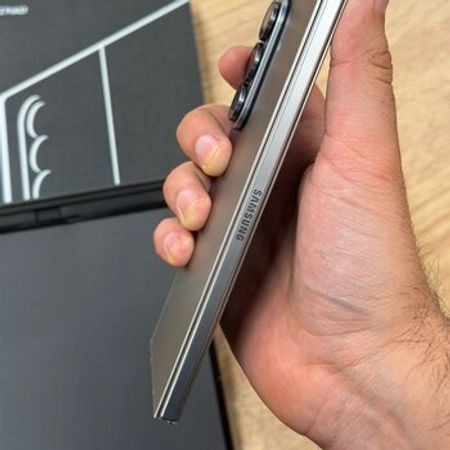 Samsung Galaxy Z Fold 7 Silver Shadow 256GB/12GB – Bakı – ucuztap.az