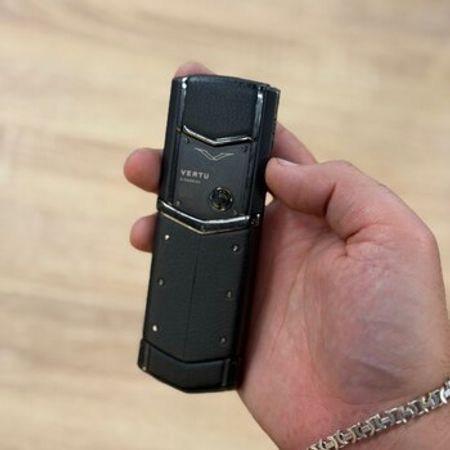 Vertu Signature S Design Pure Black 4GB – Telefonlar – ucuztap.az