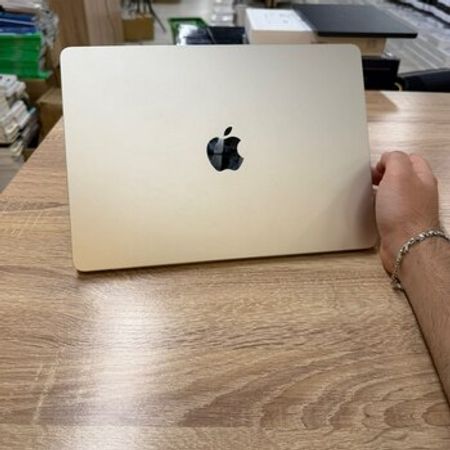 Apple MacBook Air 13.6 inch M2 8/256 Starlight – Bakı – ucuztap.az