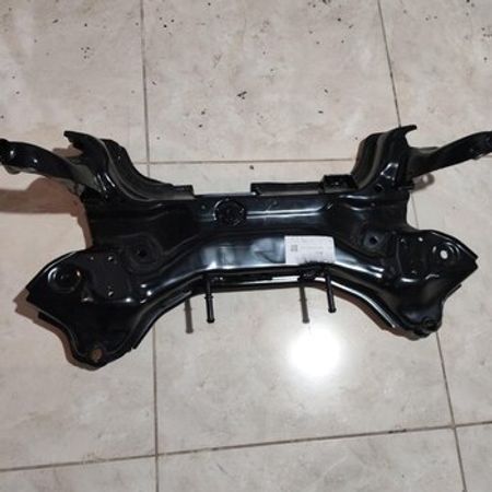 Changan A05 qabaq travesi – Bakı – ucuztap.az