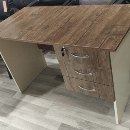 Ofis masası – Bakı – ucuztap.az