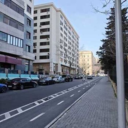 3-Otaqlı mənzil kirayə verilir, E.Akademiyası m., 80 m² – Bakı – ucuztap.az