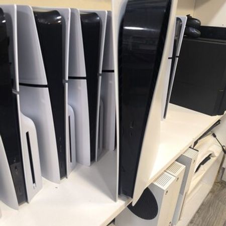 Playstation 5 – Oyunlar, pultlar və proqramlar – ucuztap.az