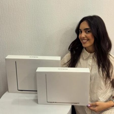 Apple MacBook Air 15 M4-Chip 16/256 GB – Bakı – ucuztap.az