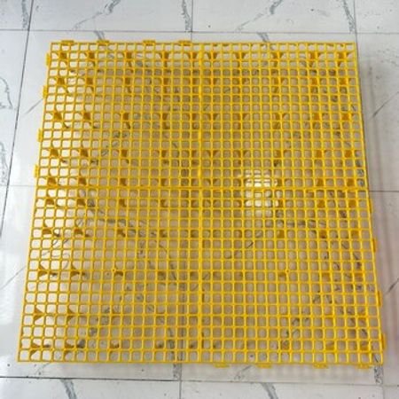 Toyuq Altı Plastik Setka 50x50sm – Bakı – ucuztap.az