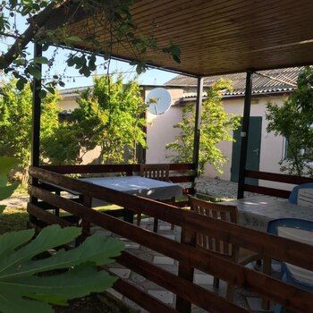 Bağ evi kirayə verilir, Nabran r. – Bakı – ucuztap.az