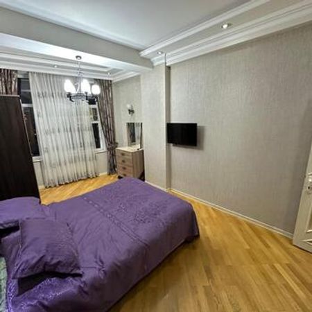 4-Otaqlı yeni tikili kirayə verilir, 28 May m., 200 m² – Kirayə verilir – ucuztap.az