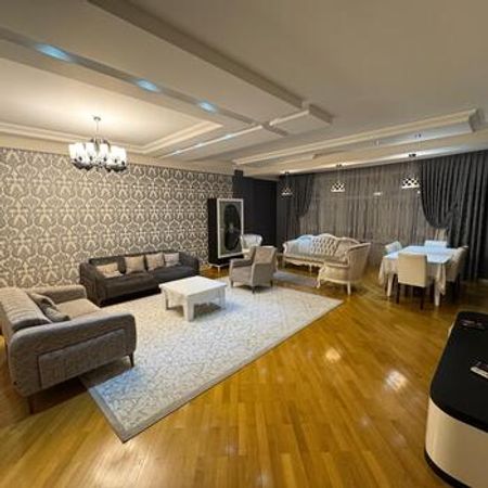 4-Otaqlı yeni tikili kirayə verilir, 28 May m., 200 m² – Kirayə verilir – ucuztap.az