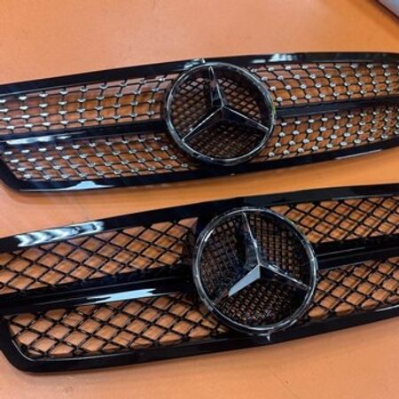 Mercedes W203 radiator barmaqlığı – Ehtiyat hissələri – ucuztap.az