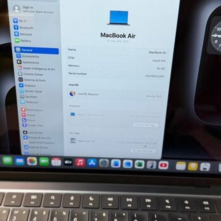 Apple MacBook Air M4 13.6 İnch 16/256 Midnight – Bakı – ucuztap.az