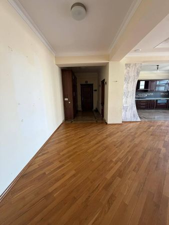 3 Otaqlı mənzil kirayə verilir, 135 m², Yasamal r. Qelebe dairesi, Bakı – Bakı – ucuztap.az