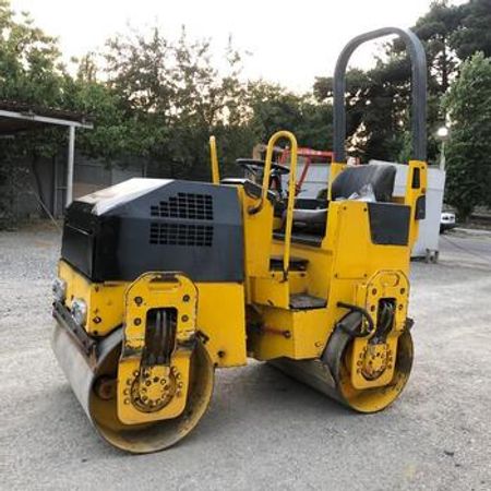 Bomag, 2009 icarəsi – Nəqliyyat vasitələrinin icarəsi – ucuztap.az