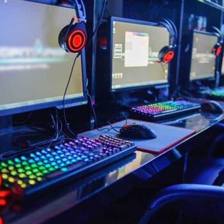 İnternet klub üçün kompüterlərin yığılması – IT, internet, telekom – ucuztap.az