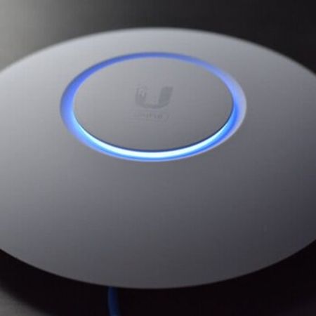 Ubiquiti Unifi Nano HD Access Point (sh) – Bakı – ucuztap.az