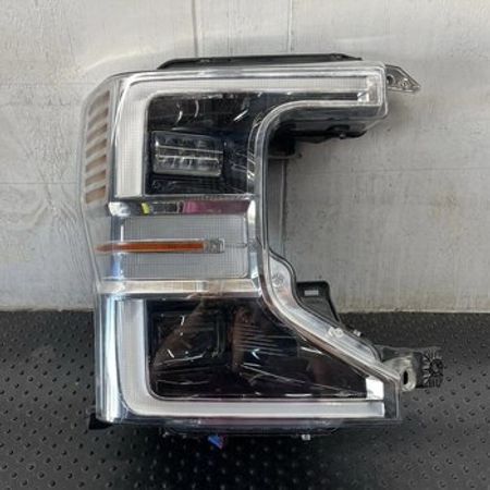 Ford F250 farası – Bakı – ucuztap.az