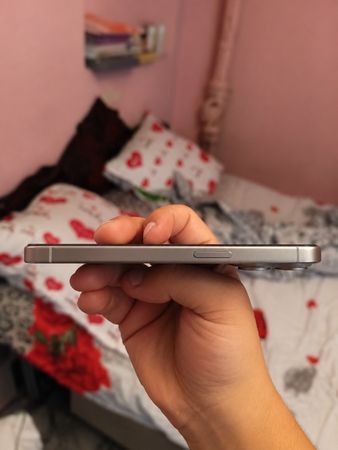 Apple İphone 15 Pro Natural Tıtanum – Bakı – ucuztap.az