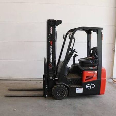 EP CPD15TVL elektrikli forklift, 2024 il – Avtobuslar və xüsusi texnika – ucuztap.az