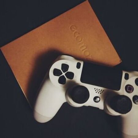 PlayStation 4 Dualsense – Oyunlar, pultlar və proqramlar – ucuztap.az