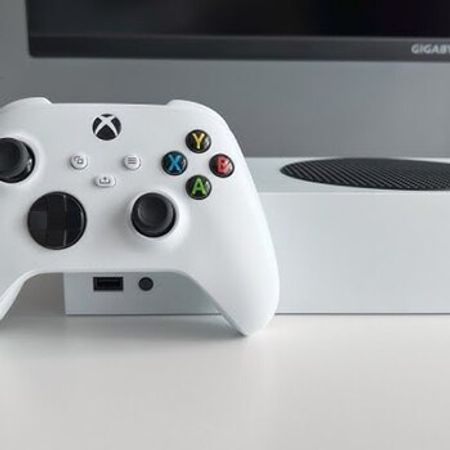 Oyun konsolu Xbox series s – Bakı – ucuztap.az