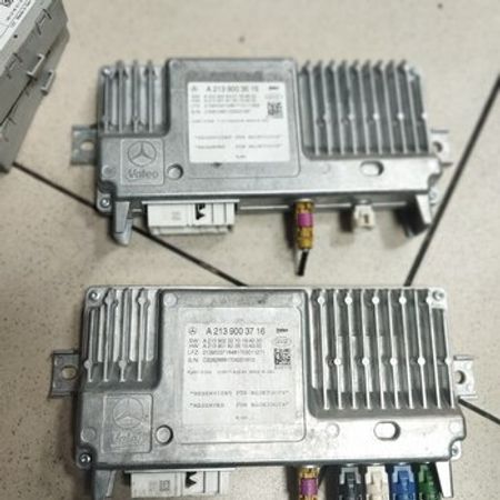 Mercedes W213 dönmə radar bloku – Ehtiyat hissələri – ucuztap.az