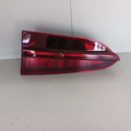 Hyundai Santa Fe 2022 stop baqaj işığı – Ehtiyat hissələri – ucuztap.az