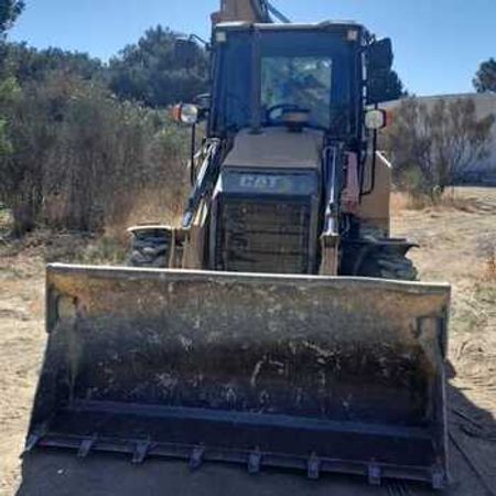 Traktor sifarişi – Nəqliyyat vasitələrinin icarəsi – ucuztap.az
