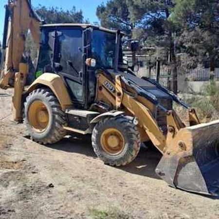 Traktor sifarişi – Nəqliyyat vasitələrinin icarəsi – ucuztap.az