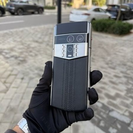 New Vertu Agent Q Silver 2025 – Telefonlar – ucuztap.az
