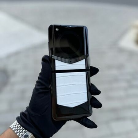 Vertu Delux Vertu IronFlip White Alligator 5G – Telefonlar – ucuztap.az