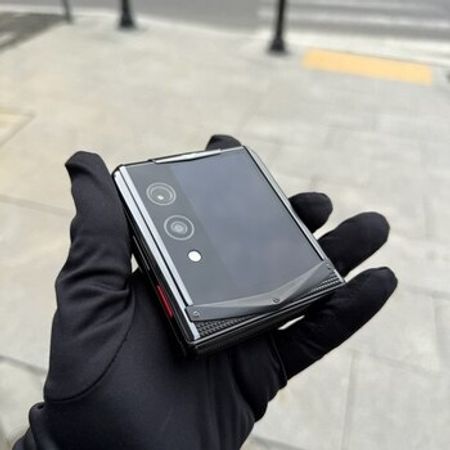 Vertu Quantum Flip Cyber Black 1 TB 2025 – Telefonlar – ucuztap.az