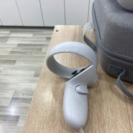 Meta Quest 2 VR eynəyi – Oyunlar, pultlar və proqramlar – ucuztap.az