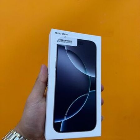 Apple iPhone 16 Pro White Titanium 256GB/8GB – Bakı – ucuztap.az