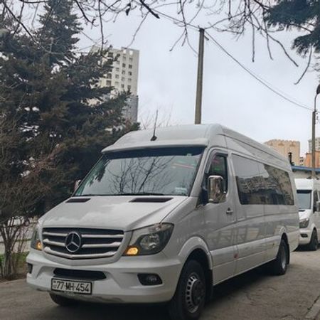 Mercedes Sprinter sifarişi (Qrup və korporativ transfer) – Nəqliyyat vasitələrinin icarəsi – ucuztap.az