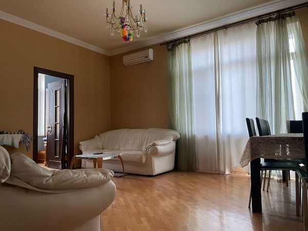 3 Otaqlı mənzil, 105 m², İnşaatçılar prospekti, Bakı – Bakı – ucuztap.az