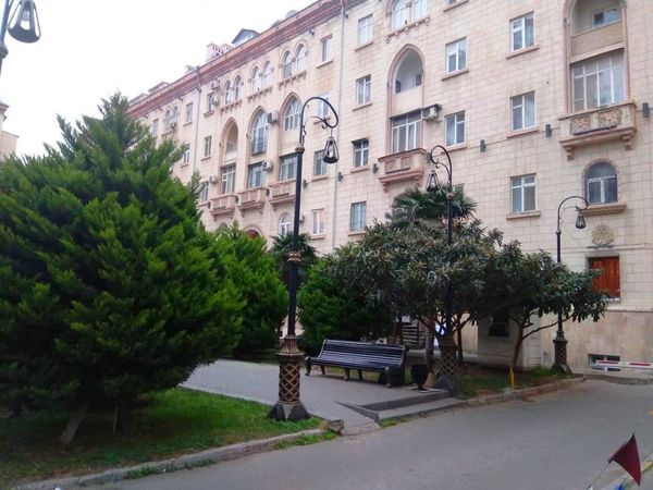 2 Otaqlı mənzil, 63 m², İnşaatçılar prospekti, Statistika İdarəsının yanında, Bakı – Bakı – ucuztap.az