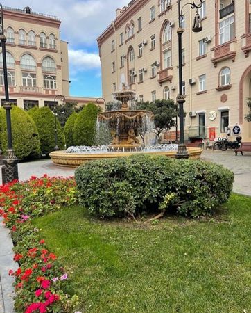 2 Otaqlı mənzil, 65 m², İnşaatçılar prospekti, Statistika İdarəsının yanında, Bakı – Mənzillər – ucuztap.az