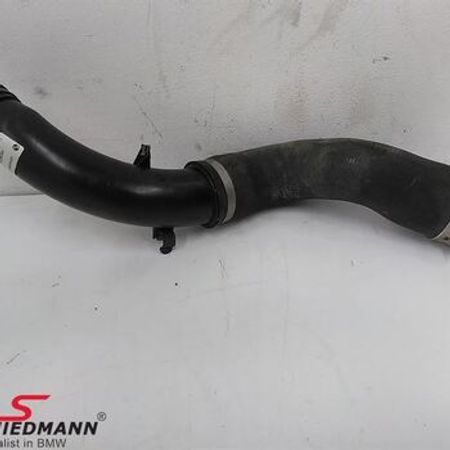 BMW F30/N13 turbo Interkuler xortumu – Ehtiyat hissələri – ucuztap.az