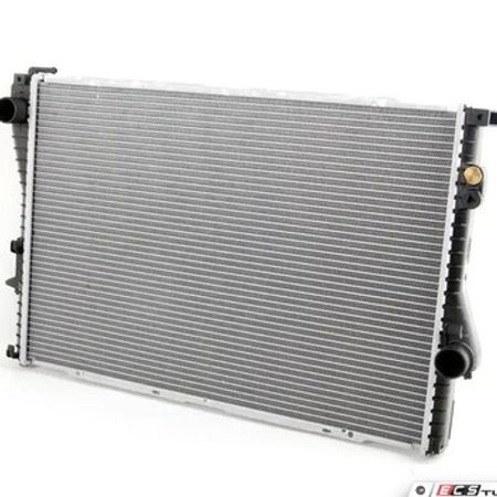 BMW E39/E38 su radiatoru – Ehtiyat hissələri – ucuztap.az