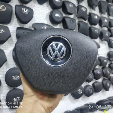 Volkswagen Polo 2014 airbag – Ehtiyat hissələri – ucuztap.az