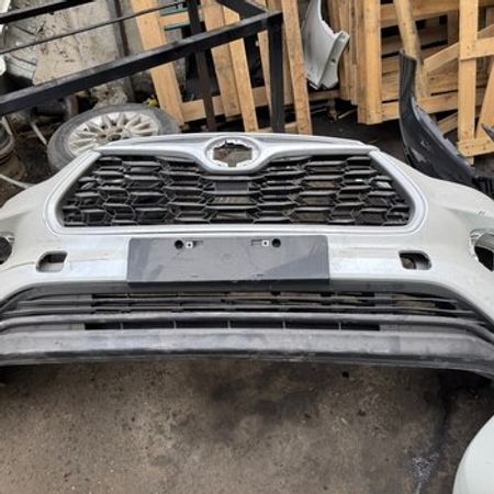 Toyota Highlander qabaq buferi – Ehtiyat hissələri – ucuztap.az