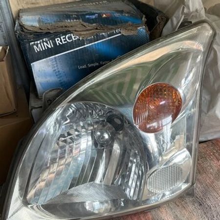 Toyota Prado farası – Ehtiyat hissələri – ucuztap.az