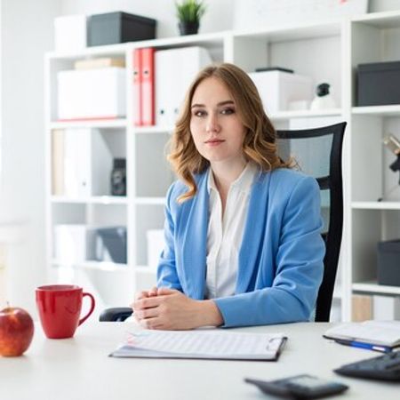 Ofis-menecer tələb olunur – Bakı – ucuztap.az