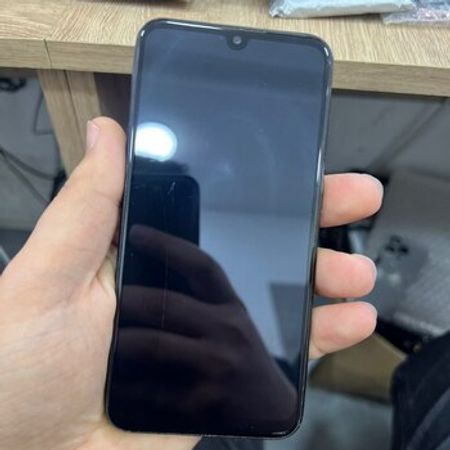Xiaomi Mi play ekranı – Telefonlar – ucuztap.az
